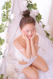 年轻的邻居